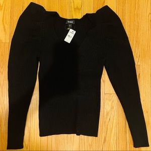 (Express) V-neck sweater. Black. Size M